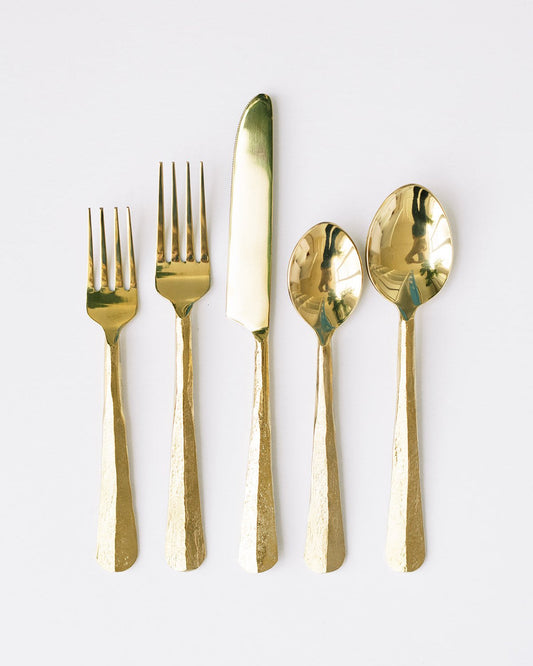 FORGED FLATWARE // 6 PIECE SET